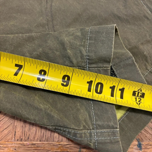 Kuhl Cargo Shorts Mens Sz 32 Green Active Casual Utility Hiking Camping Outdoor - Picture 7 of 7